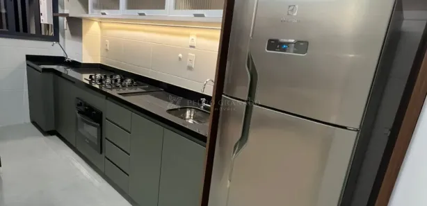 Apartamento com 3 Quartos para alugar, 85m² no Zona 08, Maringá