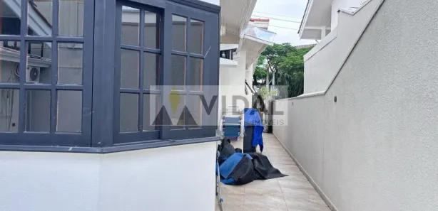 Casa de Condomínio com 4 Quartos para venda ou aluguel, 233m² no Granja Olga I, Sorocaba