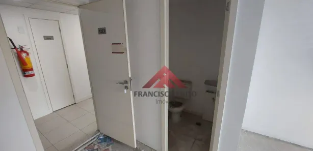 Sala Comercial à venda, 100m² no Estrela do Norte, São Gonçalo