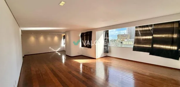 Apartamento com 4 Quartos para alugar, 180m² no Anchieta, Belo Horizonte