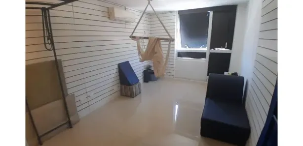 Sala Comercial à venda, 24m² no Santa Rosa, Niterói