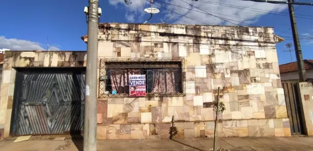 Casa com 3 Quartos à venda, 88m² no Centro, Araraquara