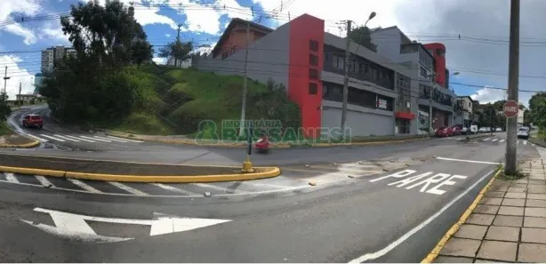 Ponto Comercial à venda, 440m² no Sagrada Família, Caxias do Sul