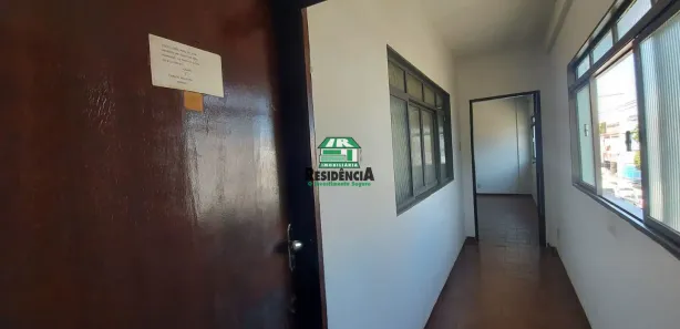 Sala Comercial para alugar, 37m² no Centro, Anápolis