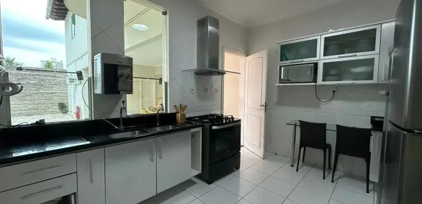 Casa com 3 Quartos à venda, 360m² no Dom Pedro I, Manaus