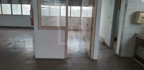 Sala Comercial para alugar, 550m² no Santa Efigênia, Belo Horizonte