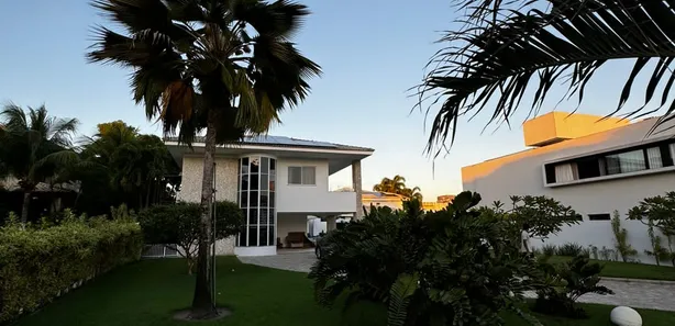 Casa de Condomínio com 4 Quartos para venda ou aluguel, 415m² no Busca Vida (Abrantes), Camaçari