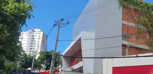 Prédio Comercial para venda ou aluguel, 1200m² no Chame-Chame, Salvador