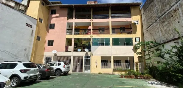 Apartamento com 2 Quartos à venda, 75m² no Itapuã, Salvador