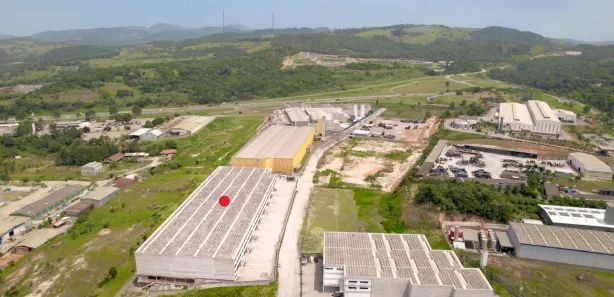 Galpão/Depósito/Armazém para alugar, 1385m² no Vila Real Daracariguama, Araçariguama
