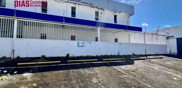 Ponto Comercial à venda, 1700m² no Itinga, Lauro de Freitas
