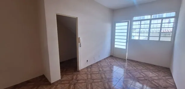Casa com 2 Quartos à venda, 54m² no Primeiro de Maio, Belo Horizonte