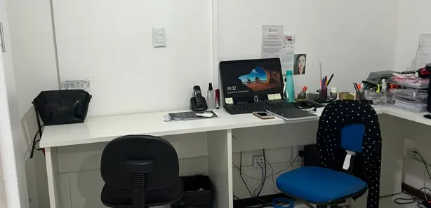 Sala Comercial para alugar, 149m² no Stiep, Salvador