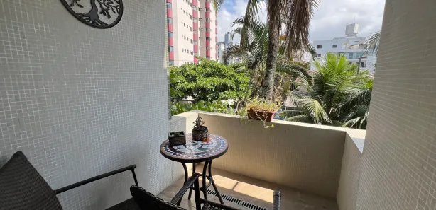 Apartamento com 2 Quartos à venda, 75m² no Jardim Las Palmas, Guarujá