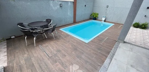 Sobrado com 3 Quartos à venda, 220m² no Perequê, Matinhos