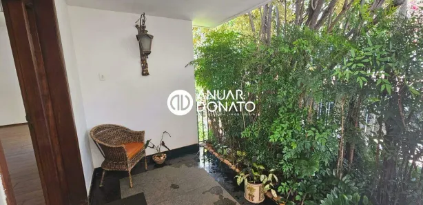 Casa com 5 Quartos à venda, 342m² no São Lucas, Belo Horizonte