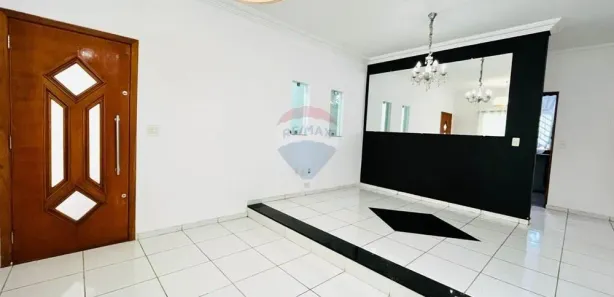 Casa com 3 Quartos à venda, 211m² no Conjunto Habitacional Antônio Bovolenta, Mogi das Cruzes