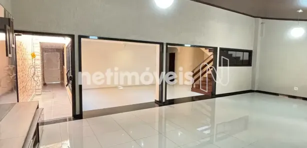 Casa com 3 Quartos à venda, 290m² no Setor Leste, Brasília