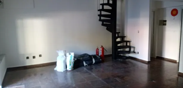 Ponto Comercial à venda, 100m² no Santo Agostinho, Belo Horizonte