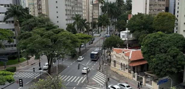 Sala Comercial para alugar, 51m² no Funcionários, Belo Horizonte