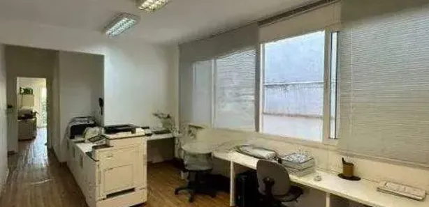 Casa com 4 Quartos para alugar, 260m² no São Pedro, Belo Horizonte