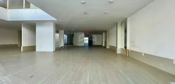 Ponto Comercial para alugar, 800m² no Tirol, Natal