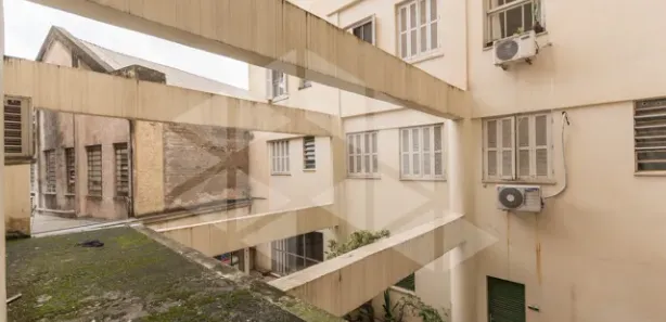 Kitnet com 1 Quarto para alugar, 32m² no Floresta, Porto Alegre