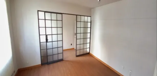 Sala Comercial para alugar, 30m² no Santa Efigênia, Belo Horizonte