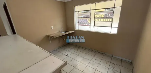 Sala Comercial para alugar, 120m² no Taguatinga Norte, Brasília
