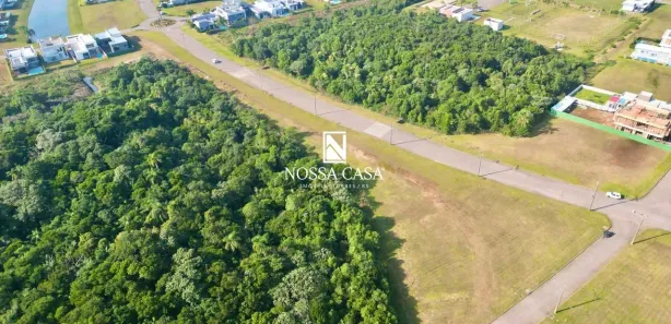 Lote/Terreno à venda, 383m² no Centenário, Torres