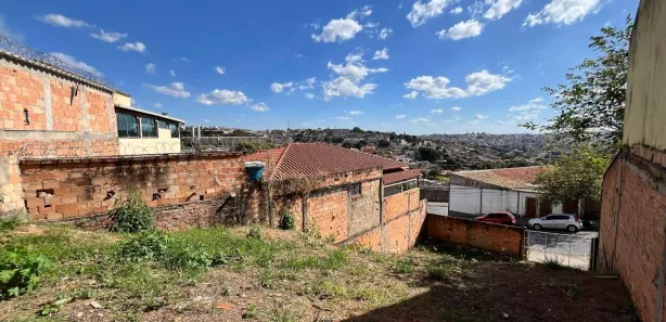 Lote/Terreno à venda, 230m² no Diamante (Barreiro), Belo Horizonte
