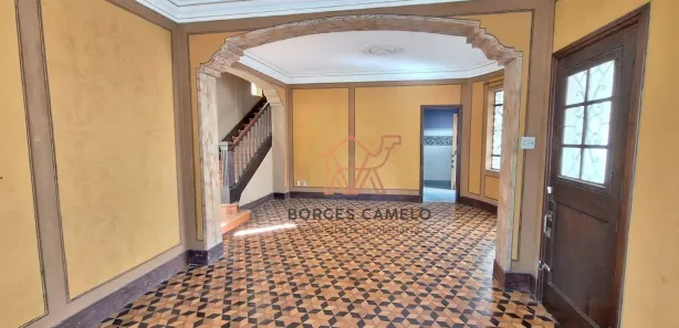 Casa com 4 Quartos para alugar, 220m² no Boa Viagem, Belo Horizonte