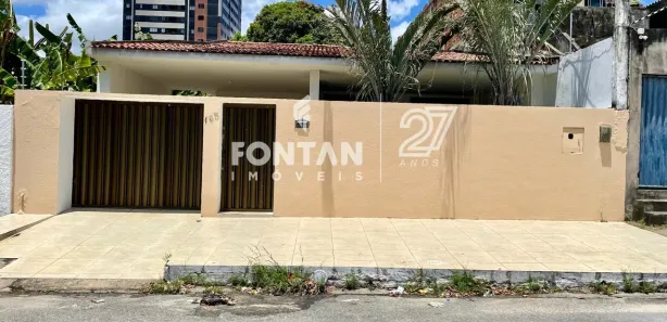 Casa com 3 Quartos à venda, 250m² no Pitanguinha, Maceió