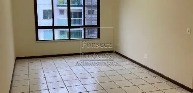 Apartamento com 2 Quartos para alugar, 71m² no Retiro, Petrópolis
