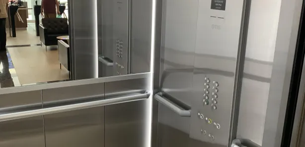 Sala Comercial para venda ou aluguel, 27m² no Centro, Carapicuíba