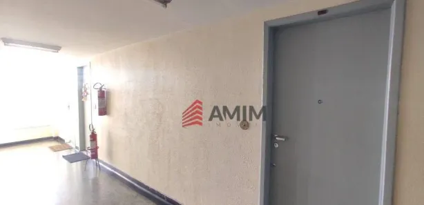 Sala Comercial à venda, 31m² no Centro, São Gonçalo
