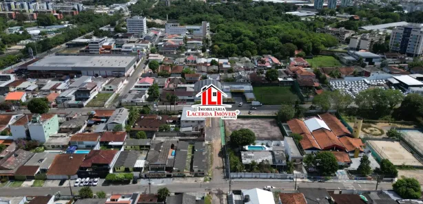 Casa com 4 Quartos à venda, 318m² no Compensa, Manaus