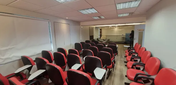 Sala Comercial para venda ou aluguel, 400m² no Graças, Recife