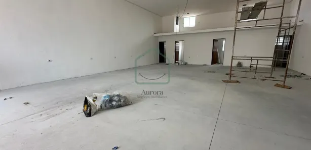 Sala Comercial para alugar, 300m² no Vila Amorim, Suzano