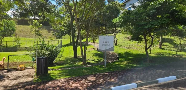 Lote/Terreno à venda, 250m² no Cézar de Souza, Mogi das Cruzes