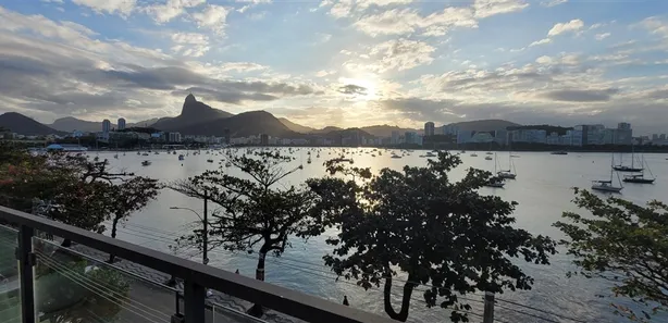 Casa com 4 Quartos para venda ou aluguel, 430m² no Urca, Rio de Janeiro