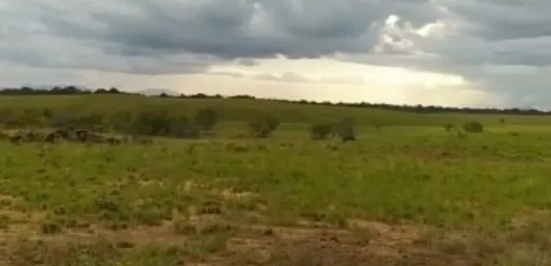 Lote/Terreno à venda, 922m² no Centro, Bonfim
