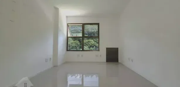 Ponto Comercial para alugar, 31m² no Freguesia (Jacarepaguá), Rio de Janeiro