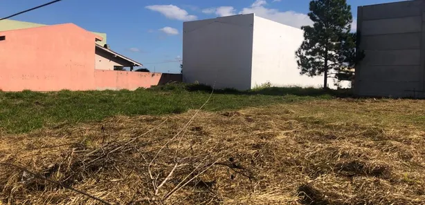 Lote/Terreno à venda, 300m² no COHAB, Cachoeirinha