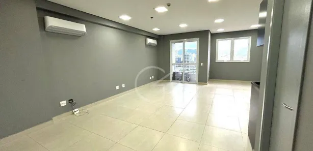 Sala Comercial para alugar, 42m² no Centro, Santos