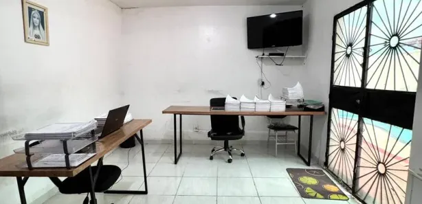 Casa com 5 Quartos à venda, 290m² no Aleixo, Manaus