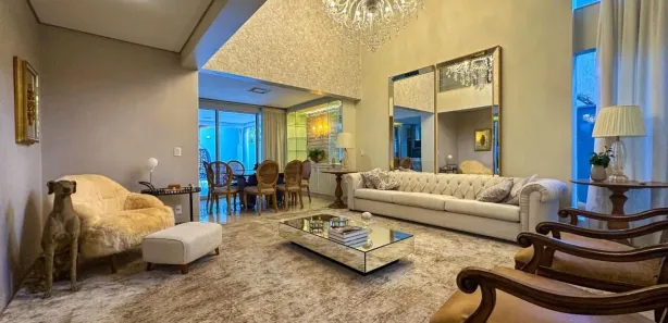 Sobrado com 4 Quartos para alugar, 340m² no Jardins Valência, Goiânia