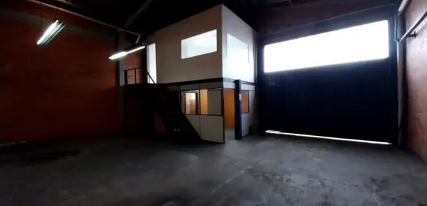 Galpão/Depósito/Armazém com 1 Quarto para alugar, 250m² no Jardim Eldorado, Caxias do Sul