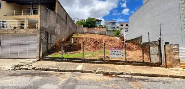 Lote/Terreno à venda, 360m² no Diamante (Barreiro), Belo Horizonte