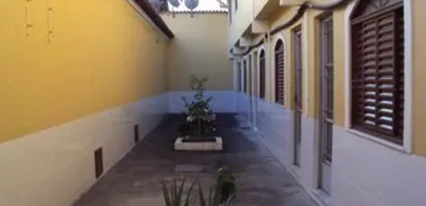 Casa com 2 Quartos para alugar, 10m² no Centro, Nova Iguaçu